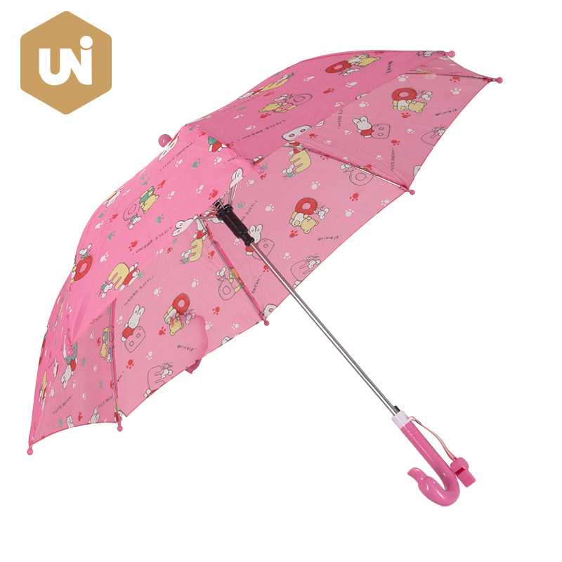 Parapluie pour enfants : une solution mignonne aux malheurs des jours de pluie